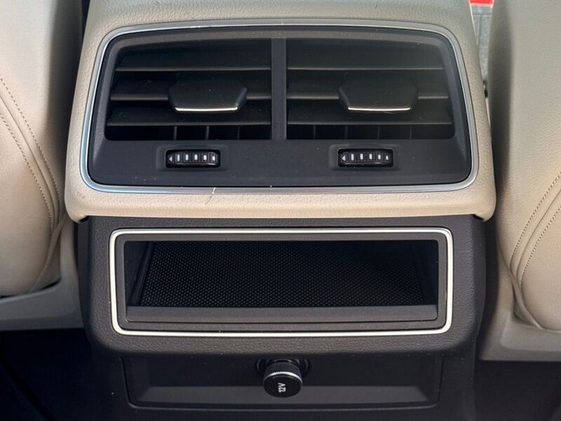 More views of Audi A6