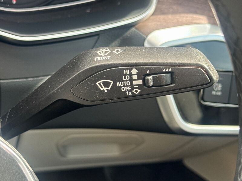 More views of Audi A6