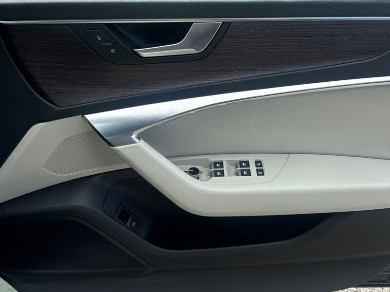 More views of Audi A6