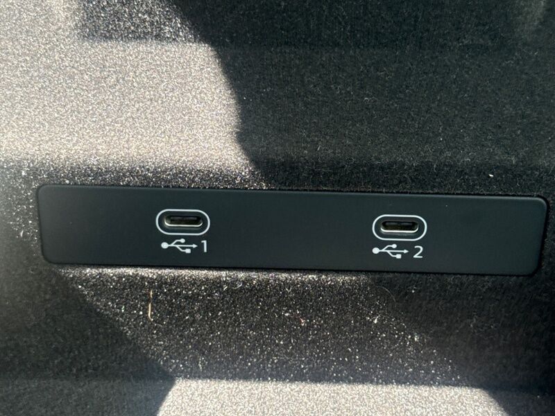 More views of Audi A6