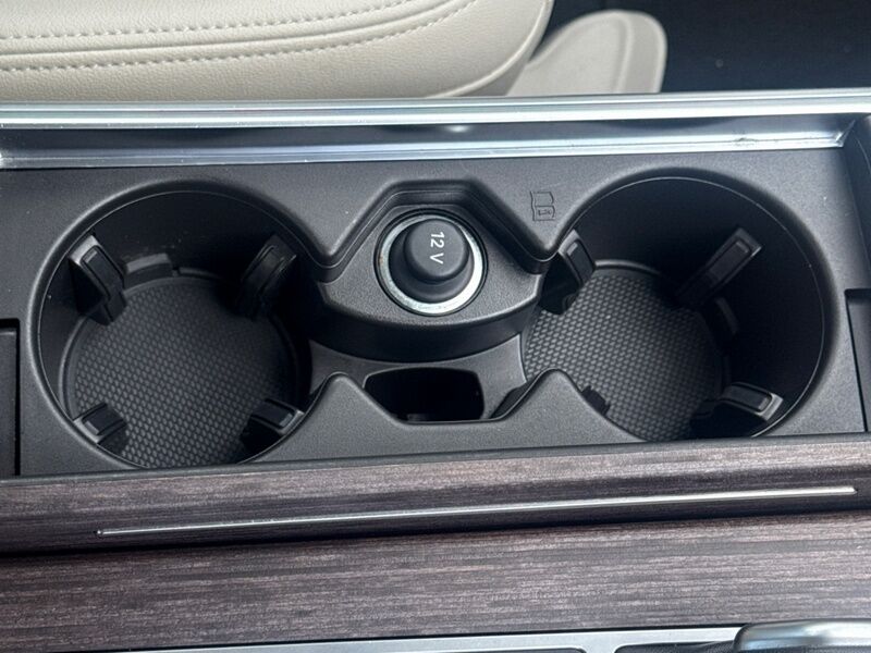 More views of Audi A6