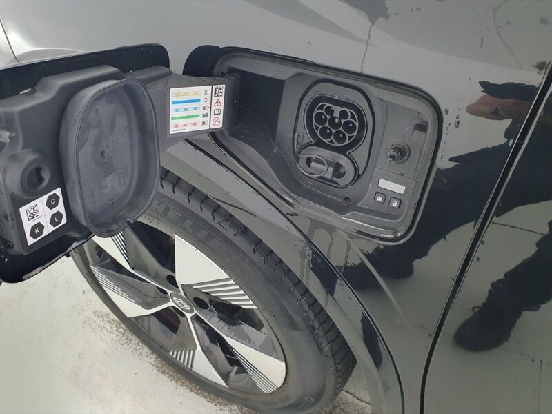 More views of Renault Megane E-Tech