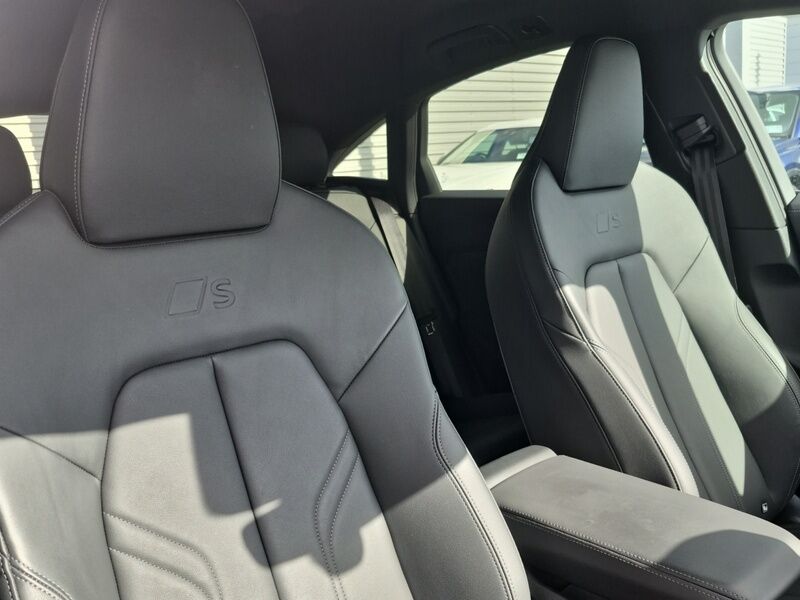 More views of Audi A5