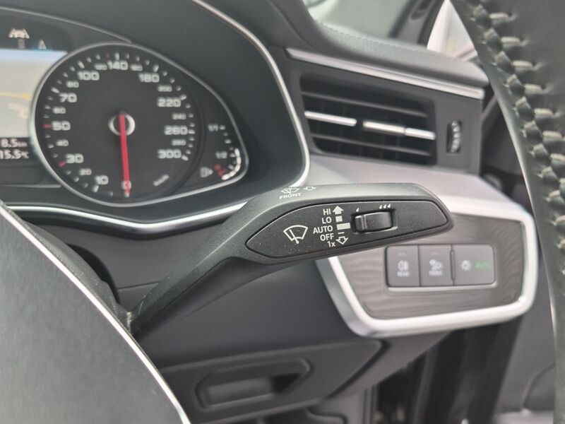 More views of Audi A6