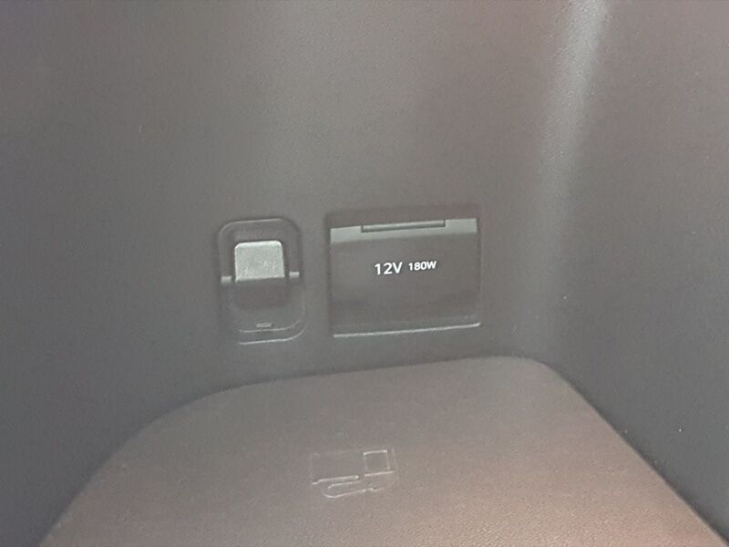 More views of Hyundai Tucson