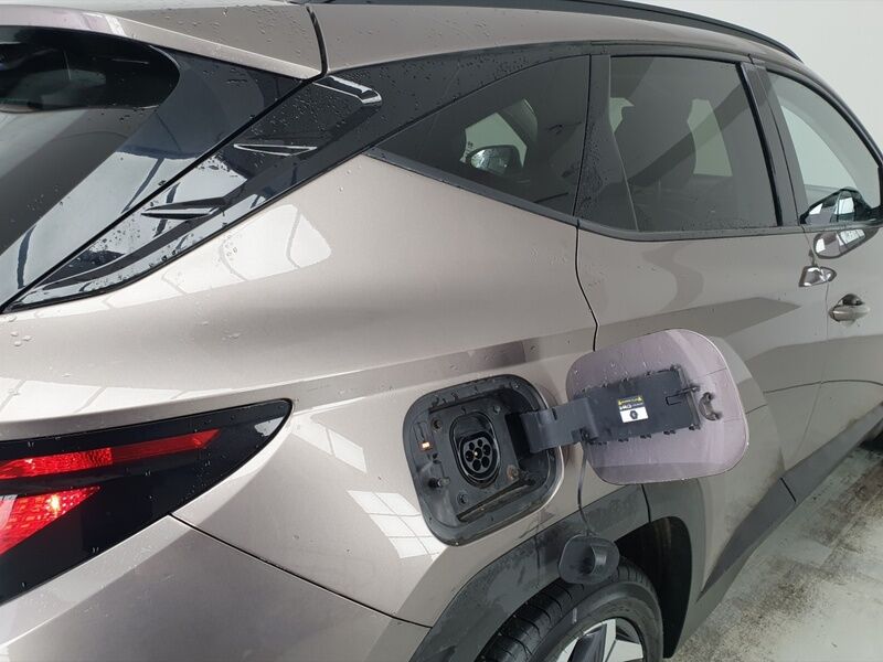 More views of Hyundai Tucson