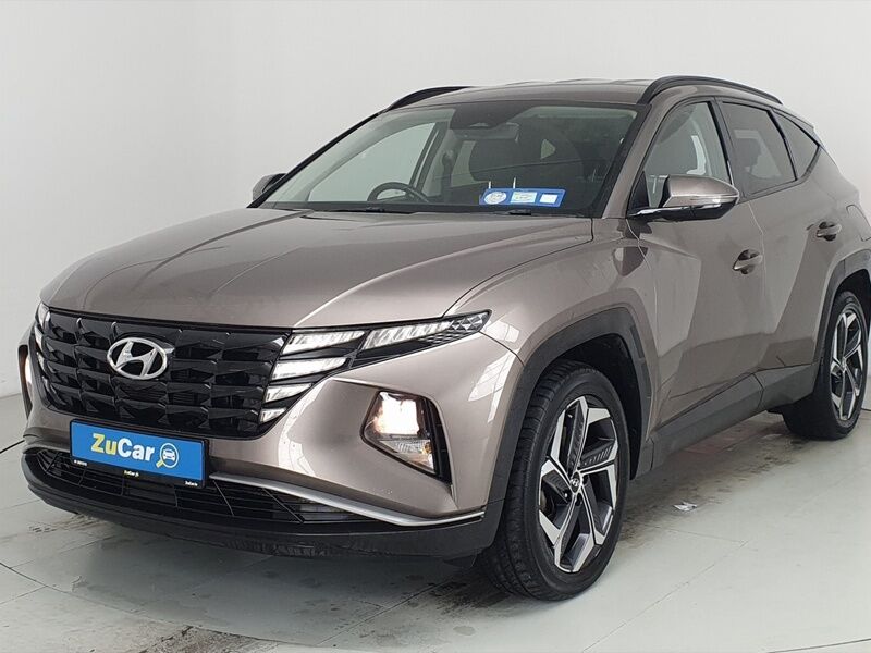 More views of Hyundai Tucson