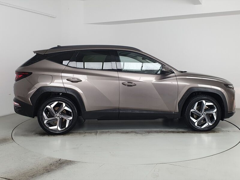 More views of Hyundai Tucson