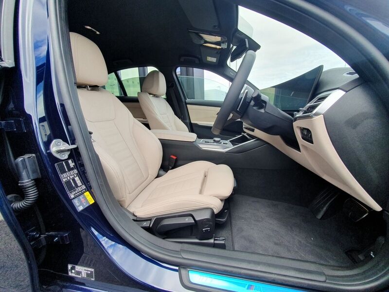 More views of BMW 3-Series