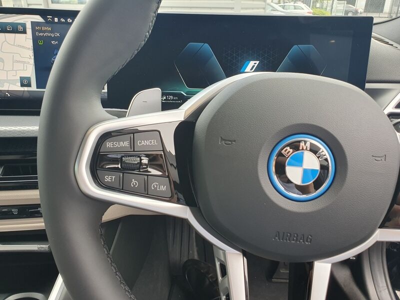 More views of BMW 3-Series