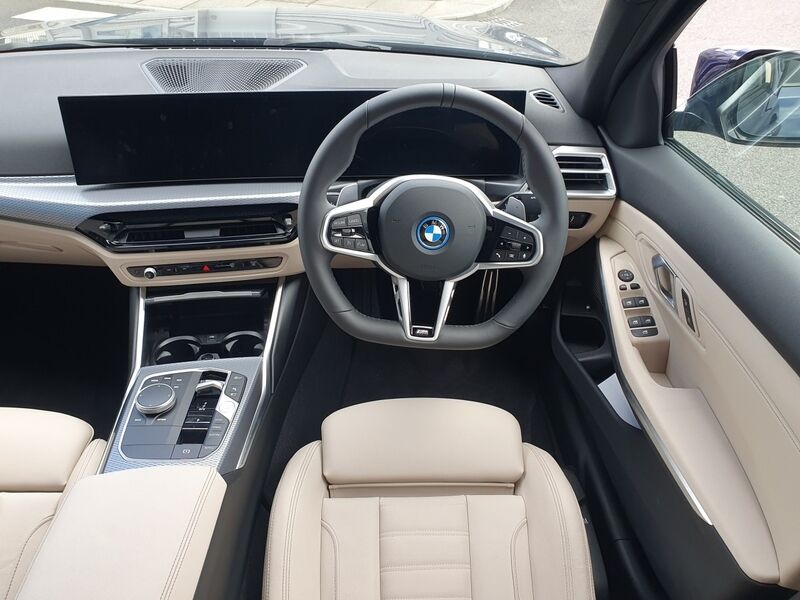 More views of BMW 3-Series