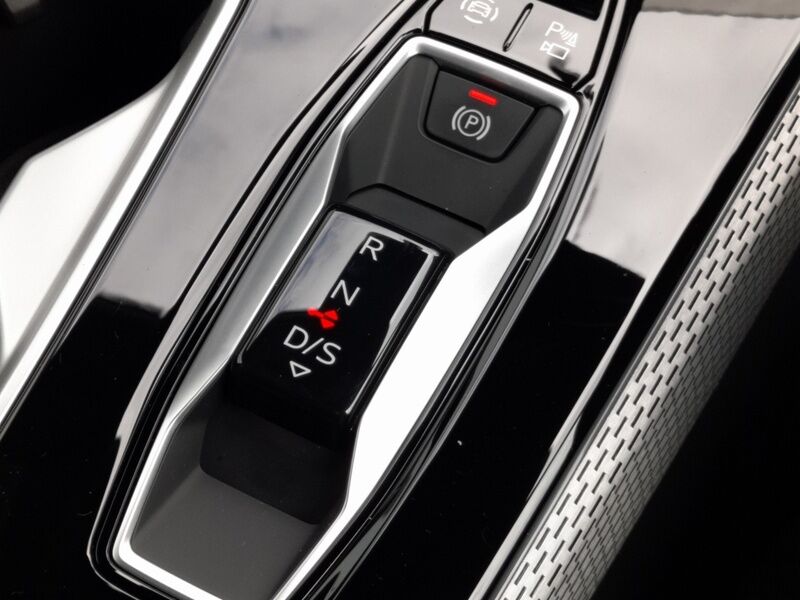 More views of Audi A6