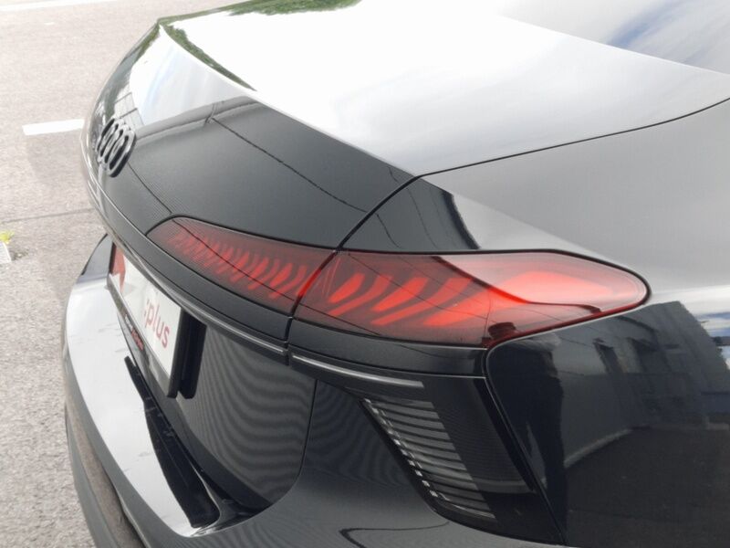 More views of Audi A6