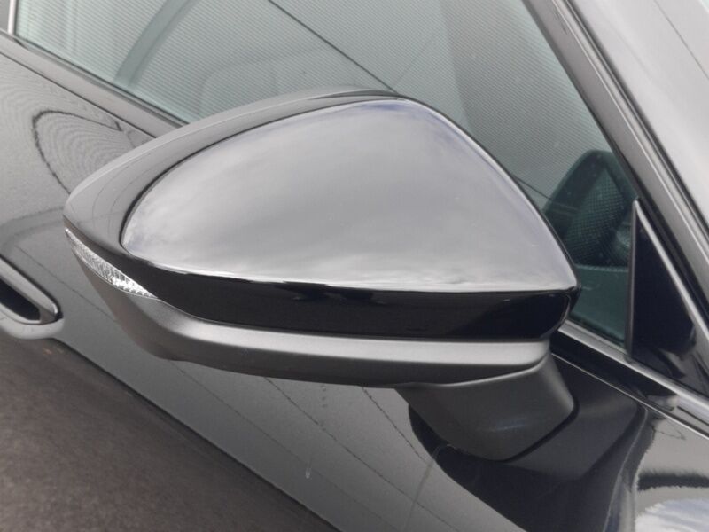 More views of Audi A6