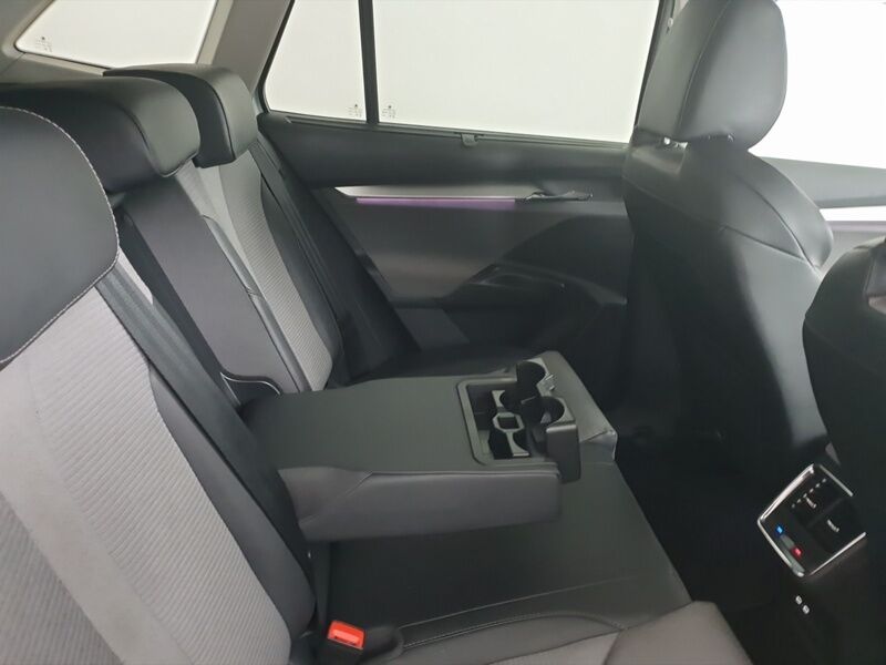 More views of Skoda Enyaq