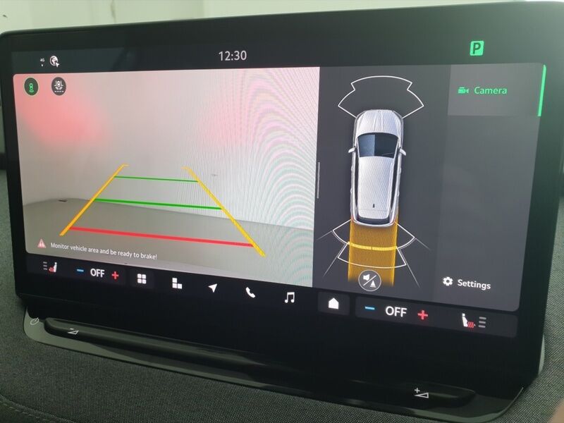 More views of Skoda Enyaq