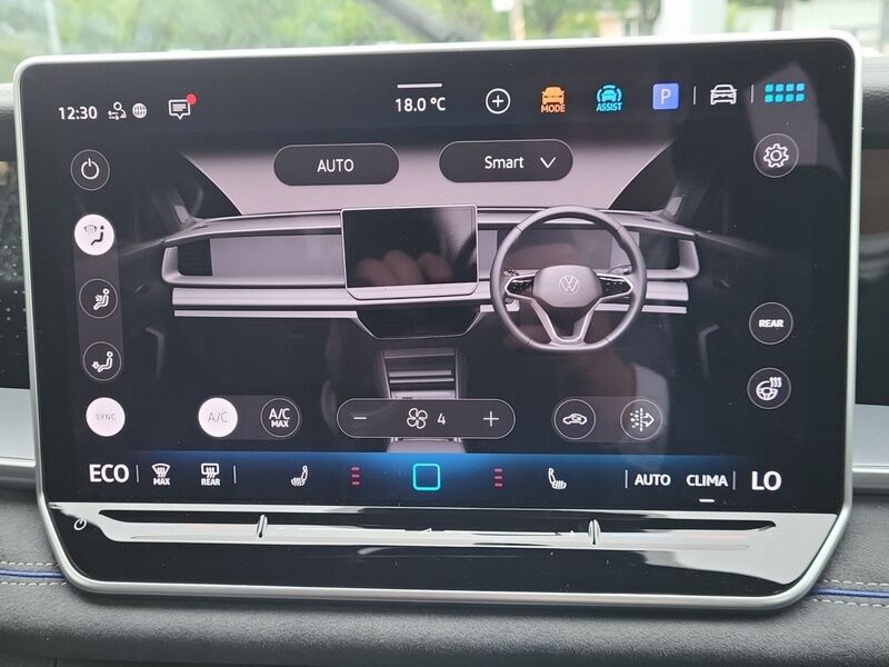 More views of Volkswagen Tayron