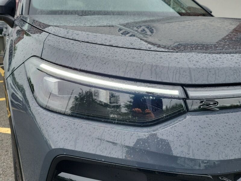 More views of Volkswagen Tayron