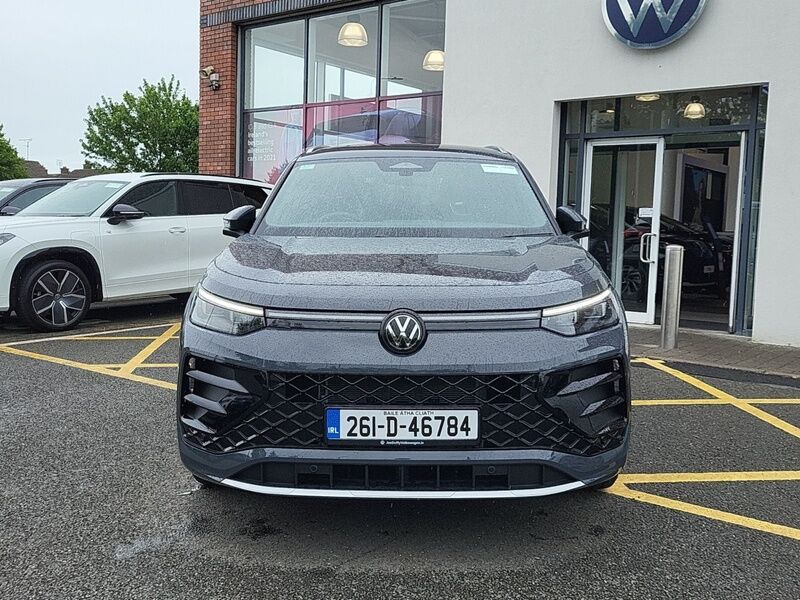 More views of Volkswagen Tayron