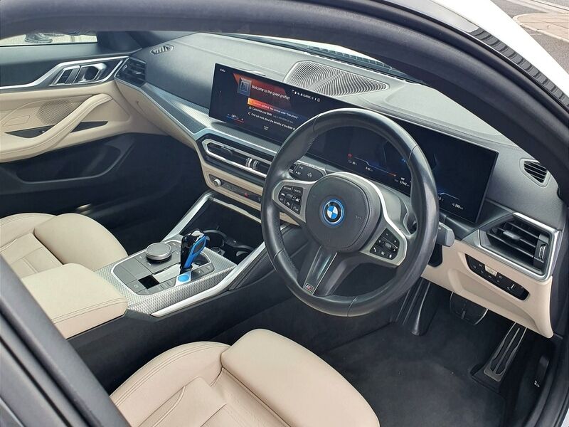 More views of BMW i4