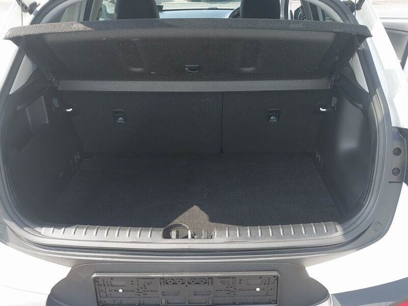 More views of Kia Stonic