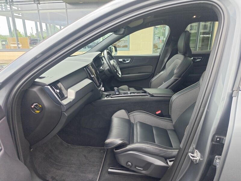 More views of Volvo XC60