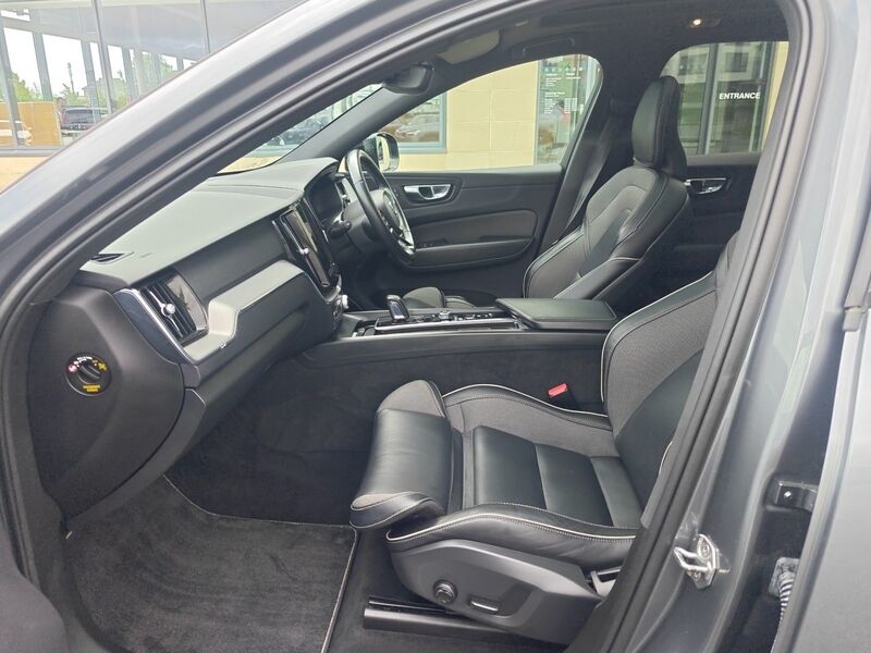 More views of Volvo XC60