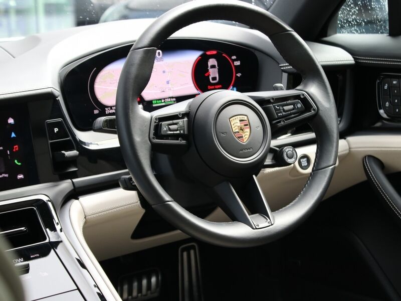 More views of Porsche Panamera