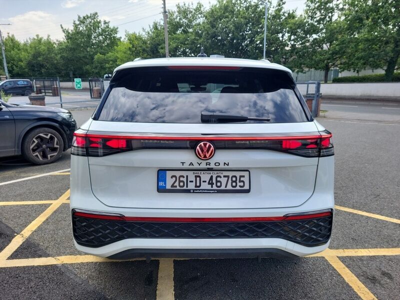 More views of Volkswagen Tayron