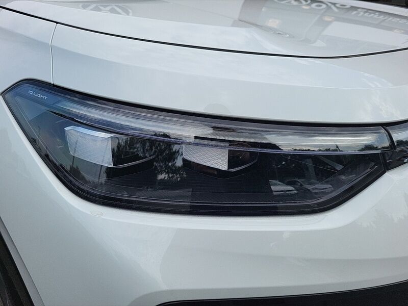 More views of Volkswagen Tayron