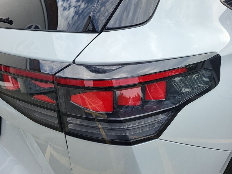 More views of Volkswagen Tayron