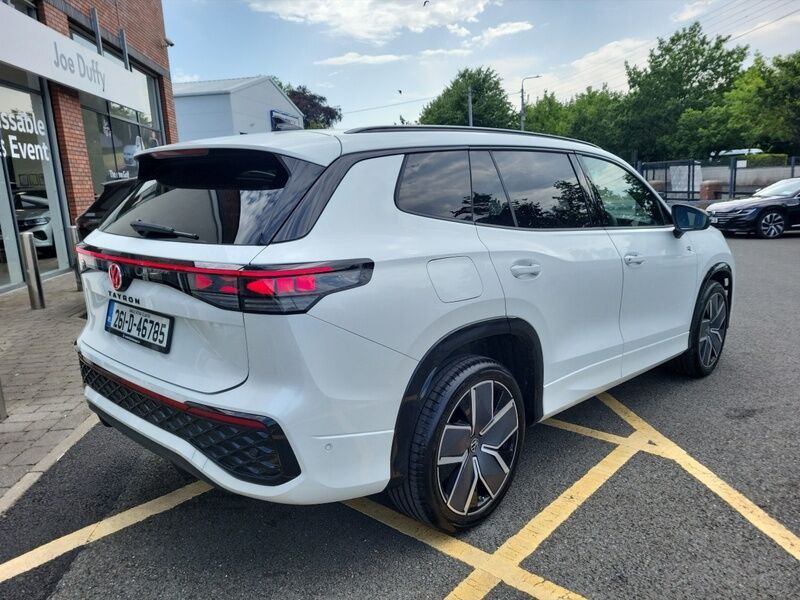 More views of Volkswagen Tayron