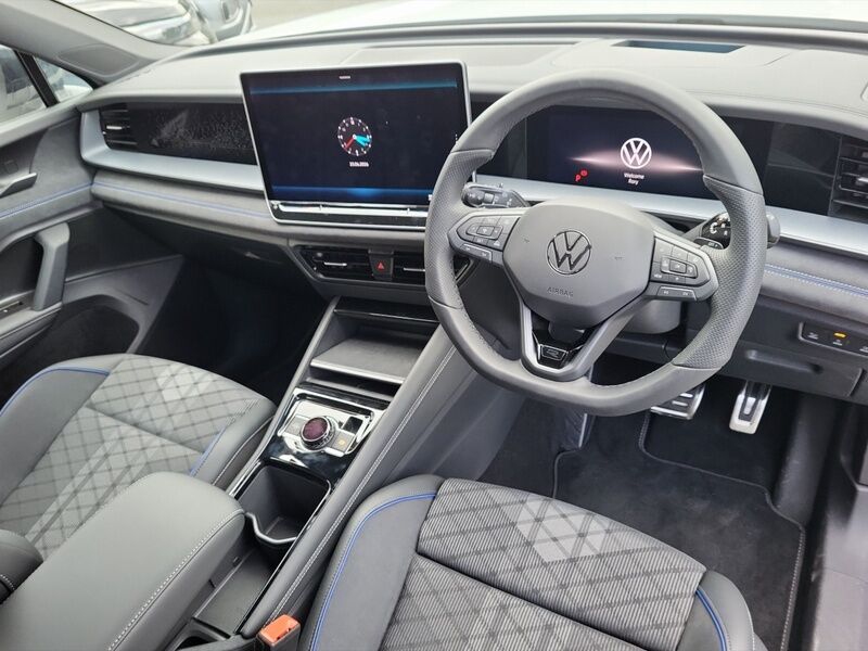 More views of Volkswagen Tayron