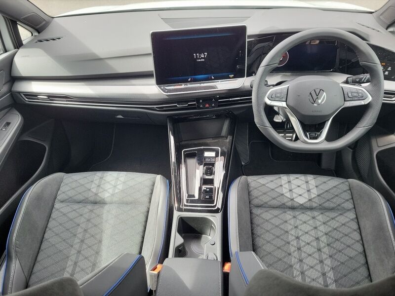 More views of Volkswagen Golf