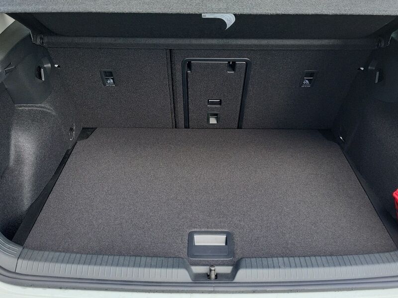 More views of Volkswagen Golf
