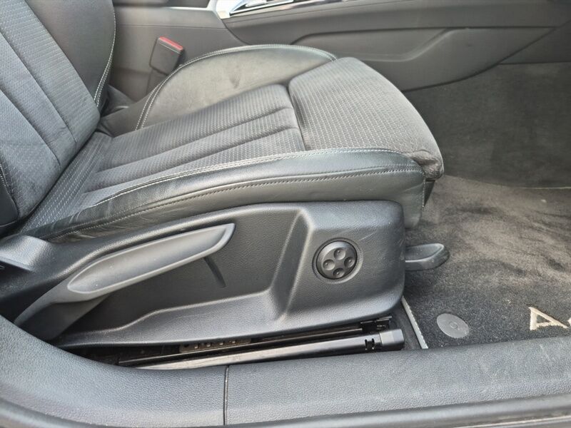 More views of Audi A4