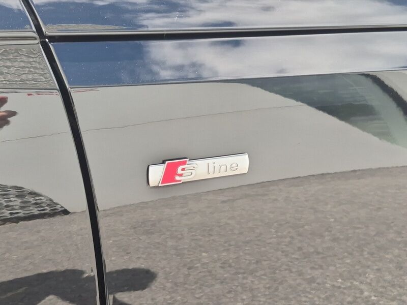 More views of Audi A4