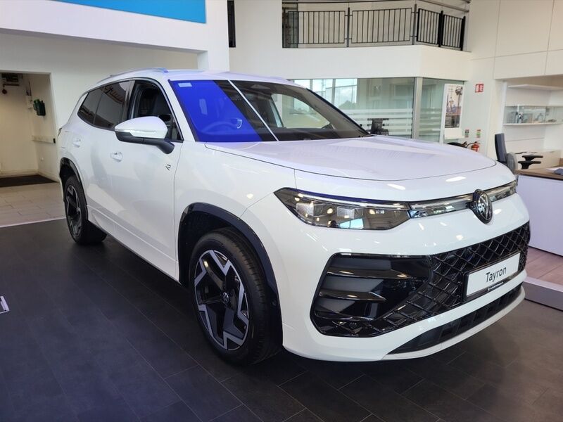 More views of Volkswagen Tayron