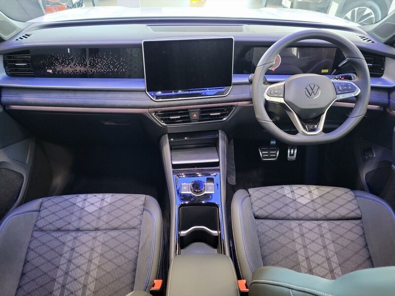 More views of Volkswagen Tayron
