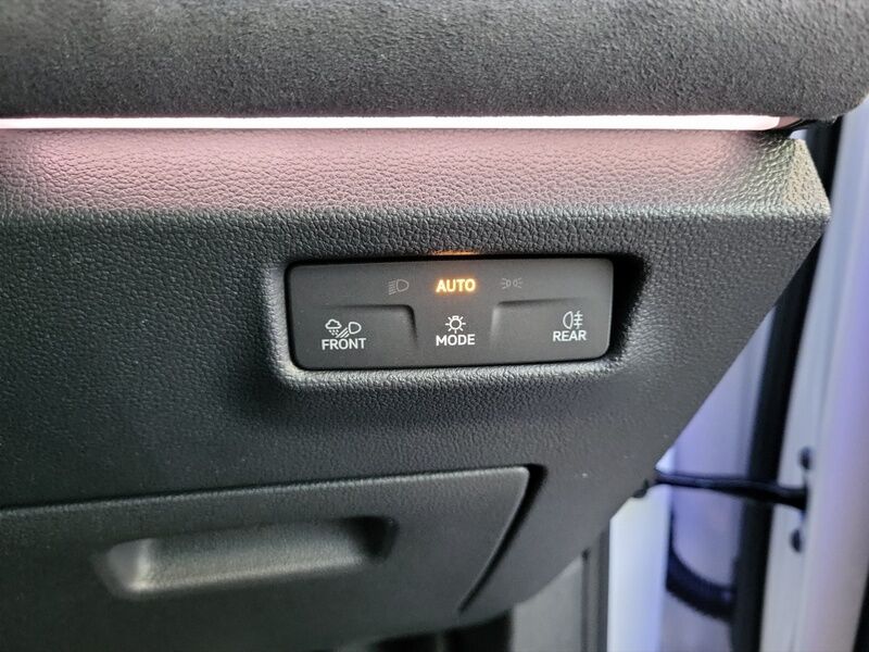 More views of Volkswagen Tayron