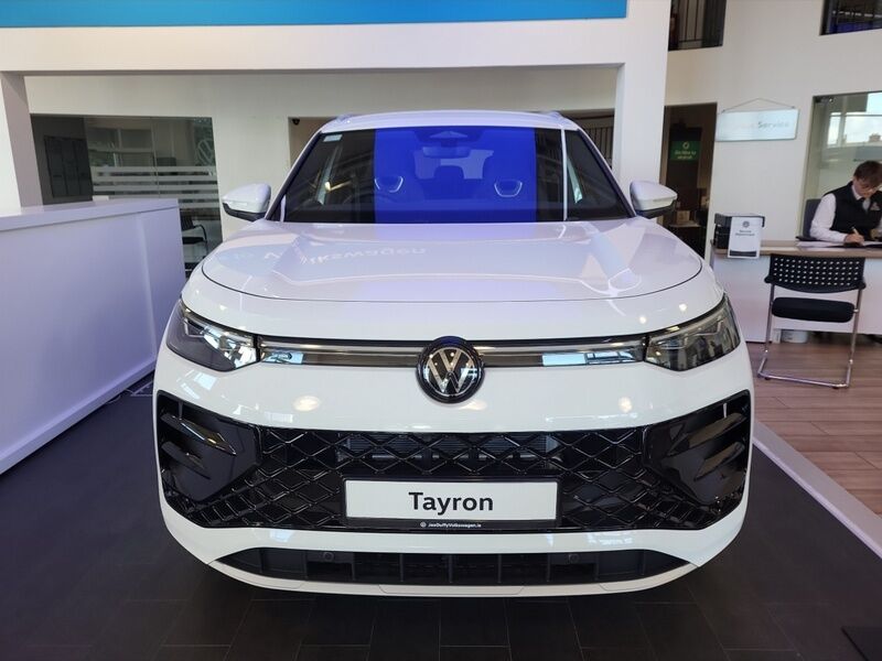 More views of Volkswagen Tayron