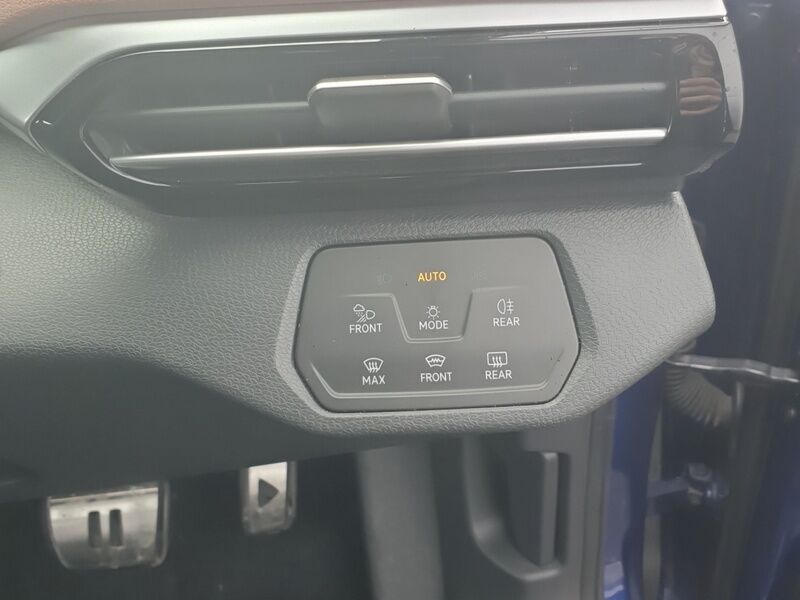 More views of Volkswagen ID.4