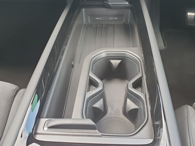 More views of Volkswagen ID.7