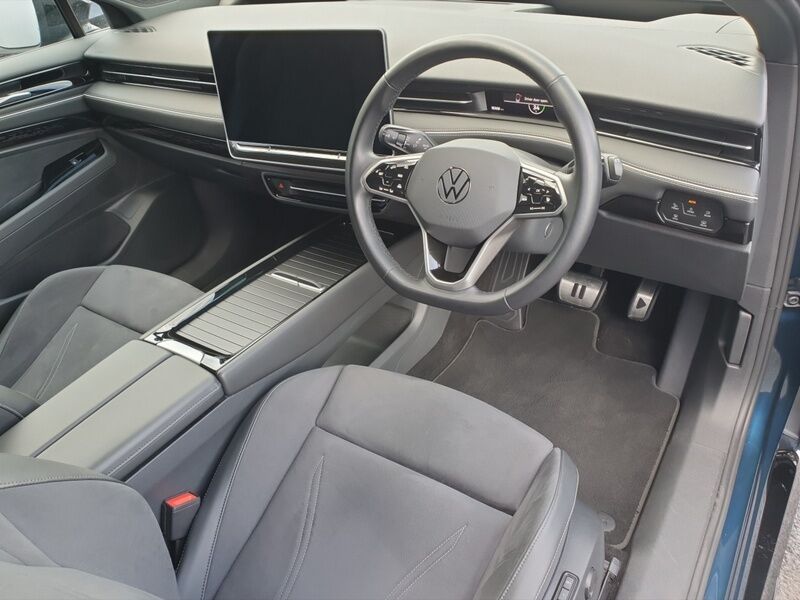 More views of Volkswagen ID.7