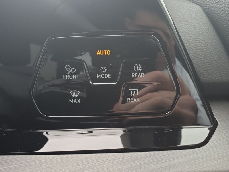 More views of Volkswagen Golf