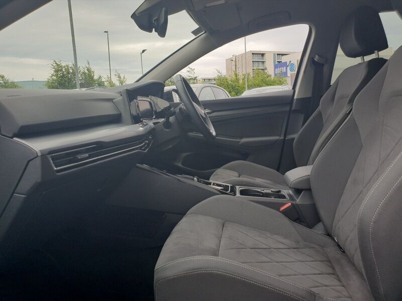 More views of Volkswagen Golf