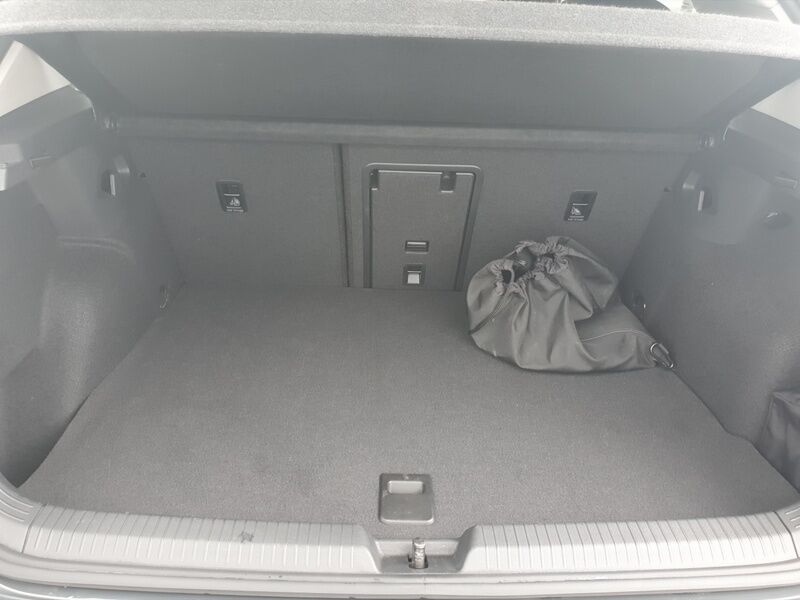More views of Volkswagen Golf