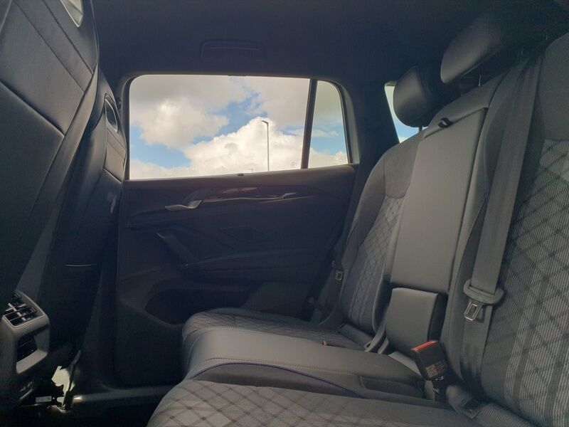 More views of Volkswagen Tayron