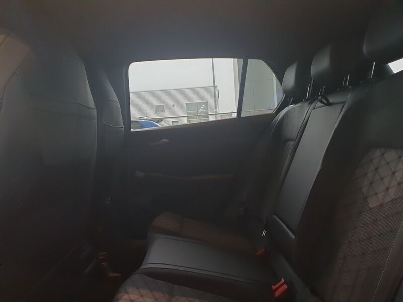 More views of Volkswagen Golf