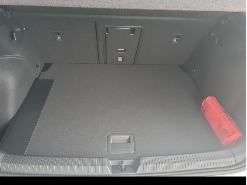 More views of Volkswagen Golf